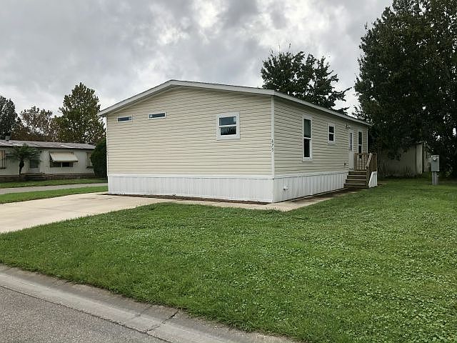 1st image of 2048 Scranton Ave #475