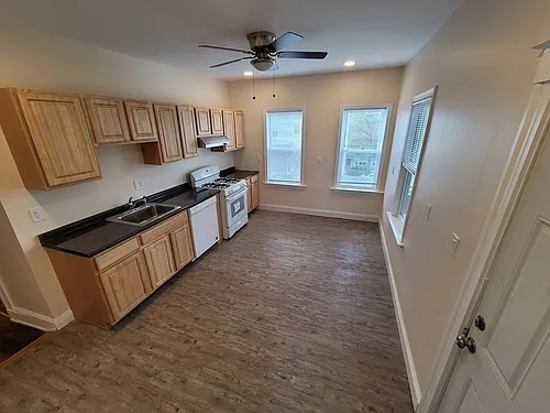 175 River St #3 Photo 1