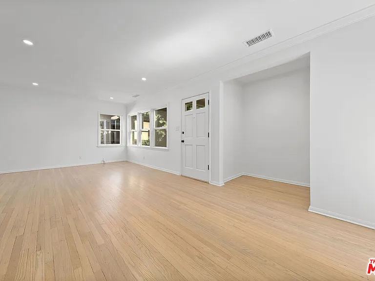 11345 Cashmere St — Photo 15