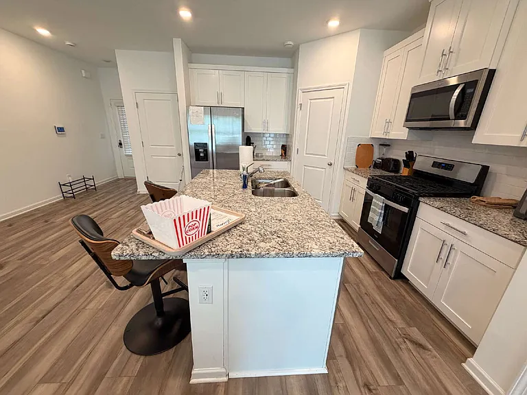 132 Harpy Dr — Photo 4