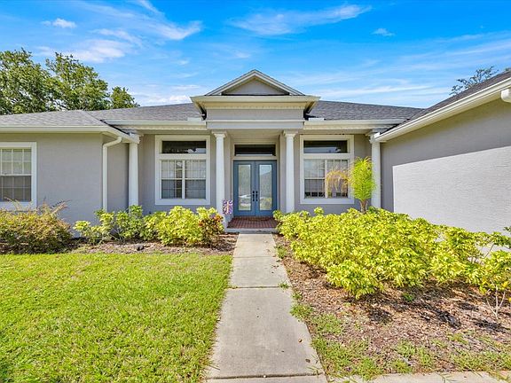 2nd image of 832 Ashton Oaks Cir