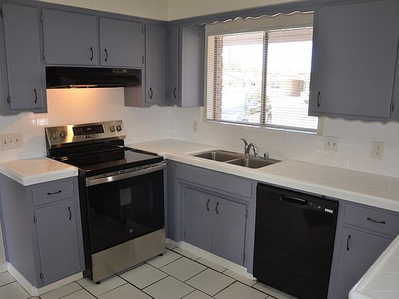 3rd image of 339 W Spring Lane