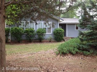 318 Dennis St SW, Jacksonville, AL 36265