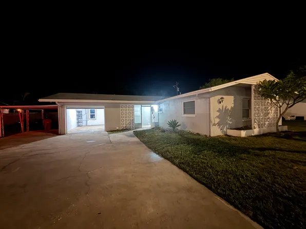 1105 Leeland Heights Blvd E, Lehigh Acres, FL 33936