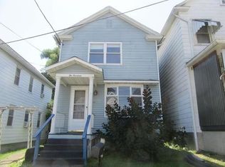 214 Penn St, Hanover Township, PA 18706