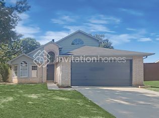 2512 Vistaview Dr, Corinth, TX 76210