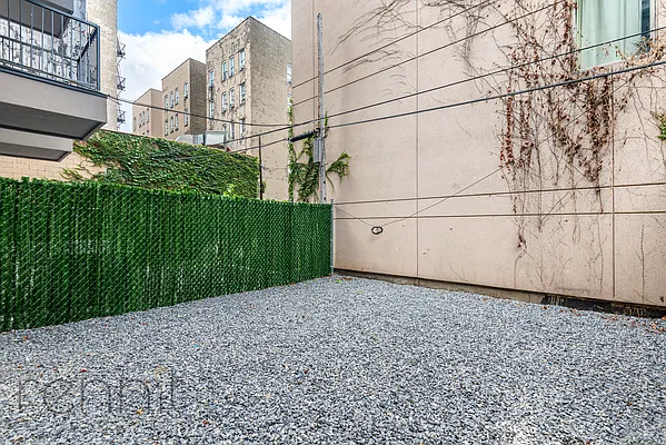 Rented by Rennit Inc. | media 22