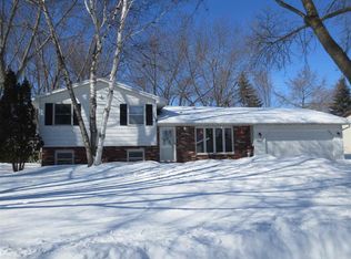600 Delwiche Rd, Green Bay, WI 54302