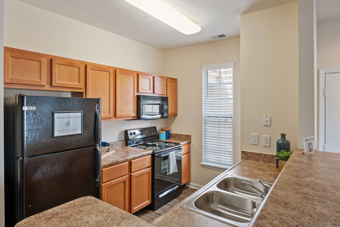 Comfortable Kitchen Area