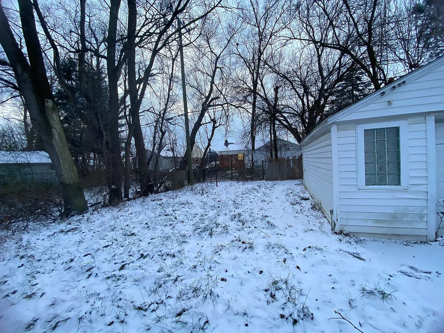 3 bed, 1208 sqft, $1,400 — Photo 3