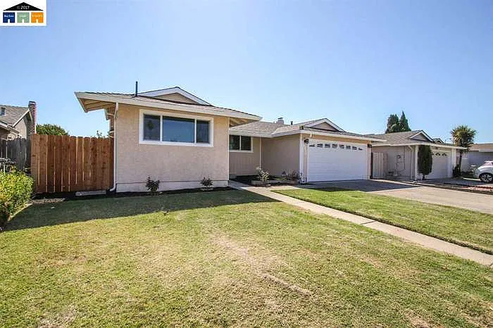 4 bed, 1463 sqft, $4,200 — Photo 1