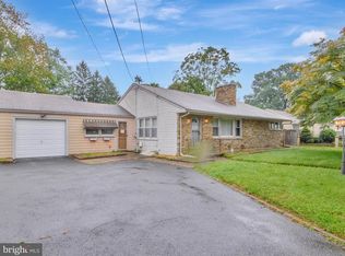 434 Klockner Rd, Trenton, NJ 08619