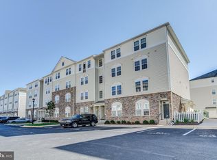 24691 Lynette Springs Ter APT 302, Aldie, VA 20105