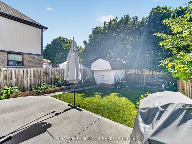 32 Fanshawe Dr — Photo 36