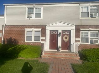 199A Darwin Ave #1, Rutherford, NJ 07070