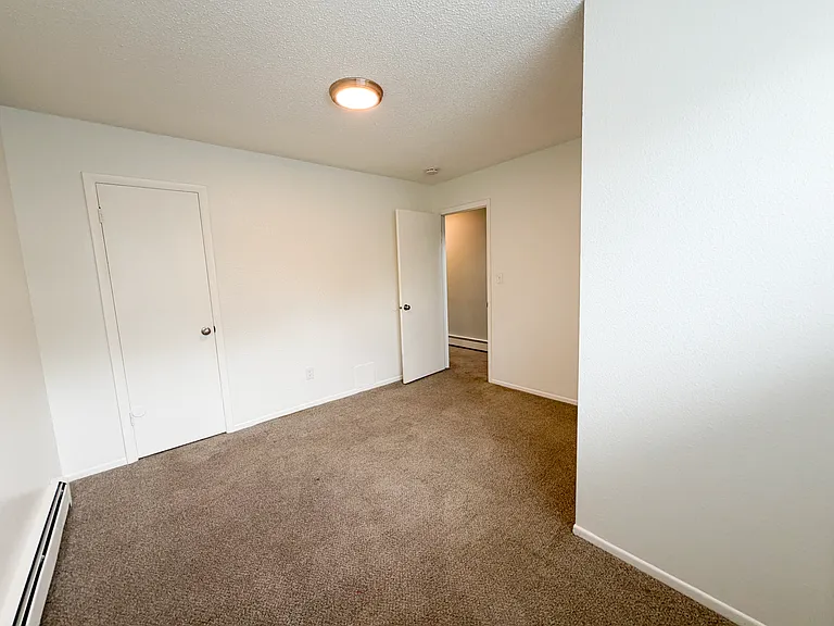 335 15th Ave #2 — Photo 16