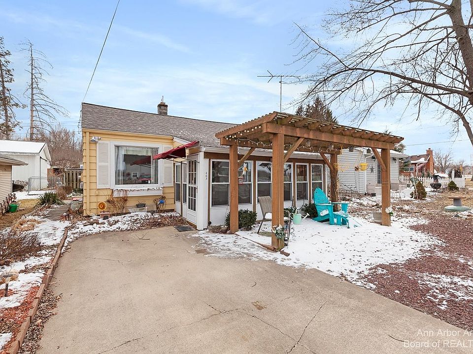 463 Egan Hwy, Brooklyn, MI 49230 Zillow