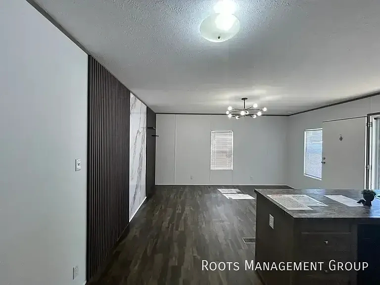 6347 Tara Blvd #14 — Photo 4