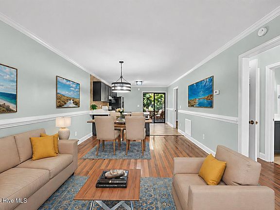 2nd image of 522 S Kerr Avenue Apt 77