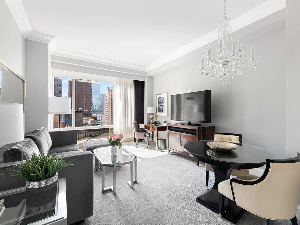 1st image of 1 Central Park N #1718