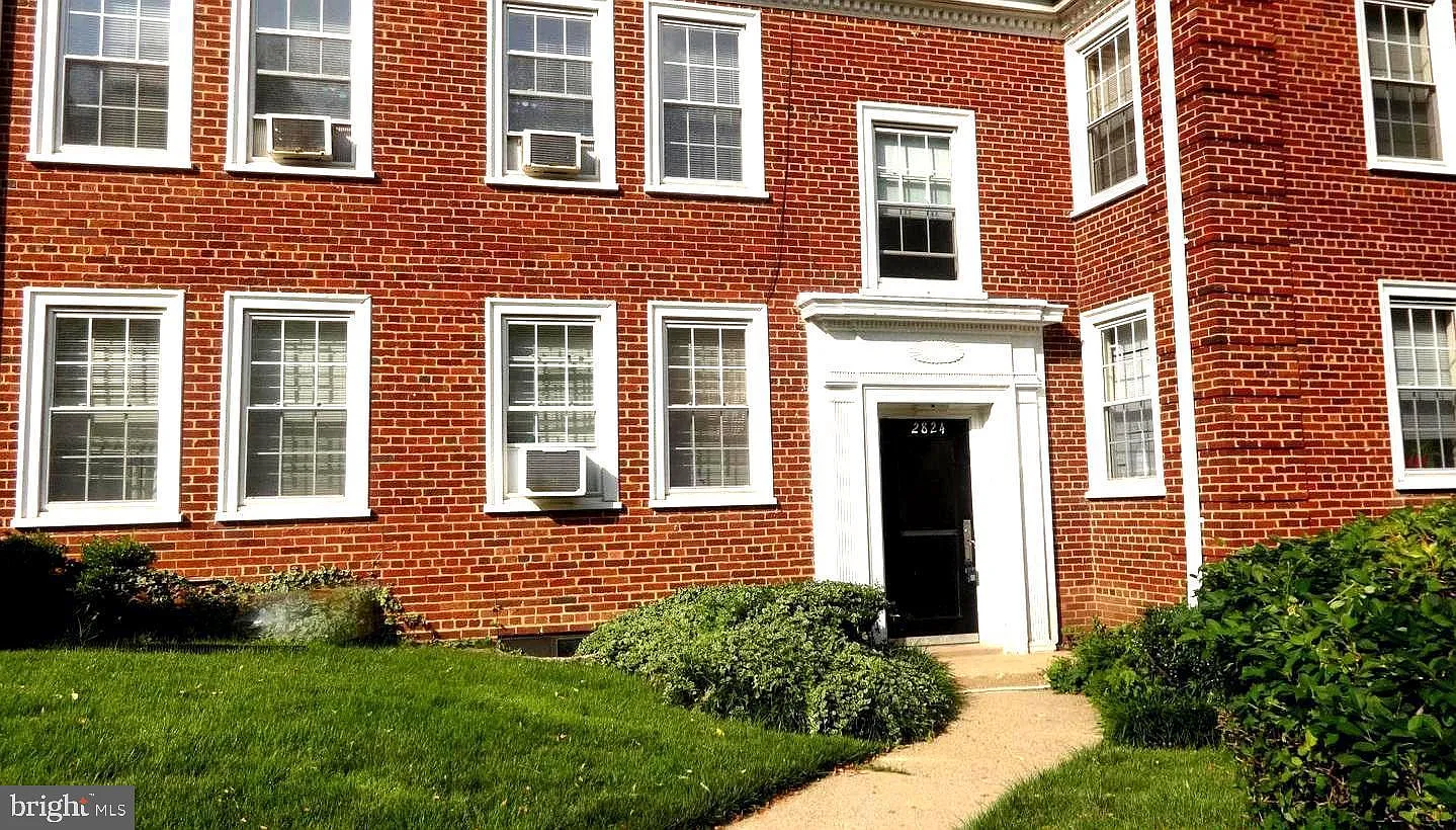 1 bed, 1.0 bath, 651 sqft, $1,600 — Photo 2