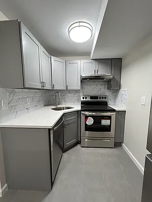 Rented by Liz Realty Group | media 1