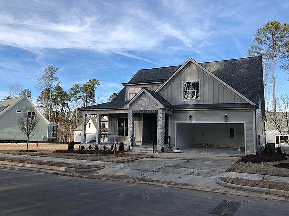 2nd image of 1004 Pinemeadow Dr