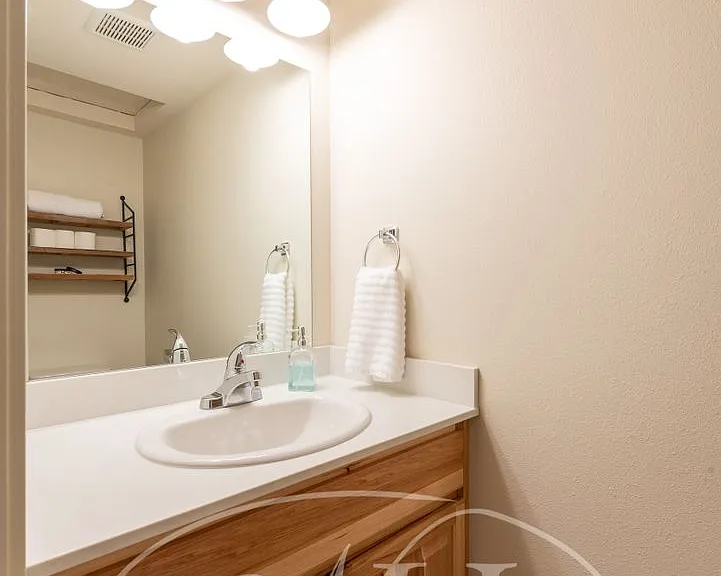 205 Woodland Ave — Photo 37