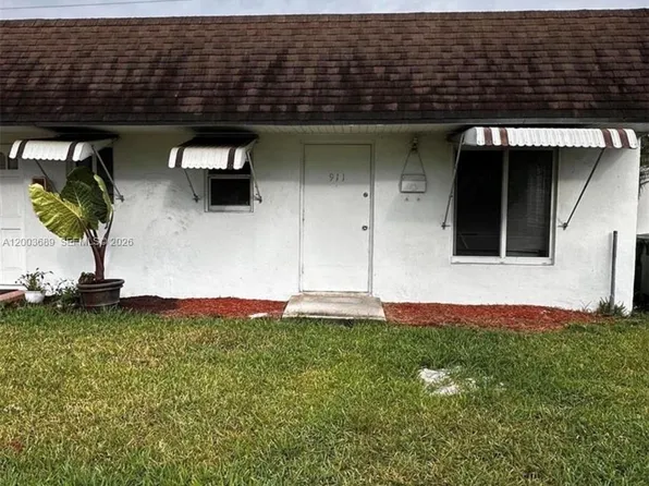 911 NE 5th Ave #1, Homestead, FL 33030