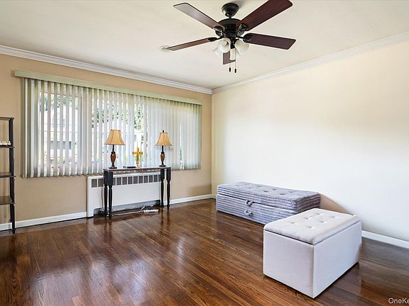 3rd image of 857 Virginia Avenue