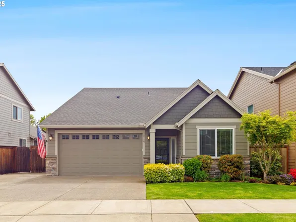 12716 Aspenwood Ln, Oregon City, OR 97045