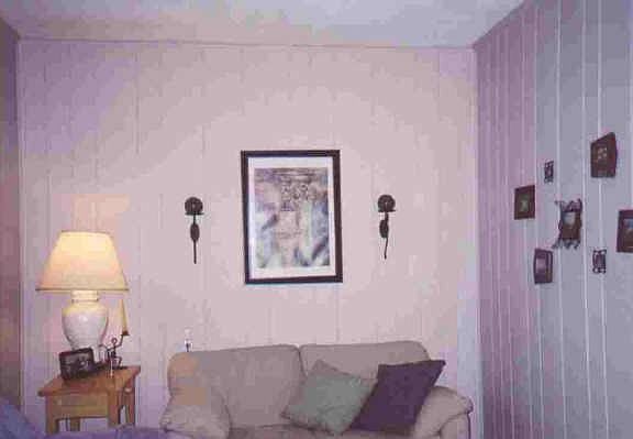 3rd image of 5328 N Crittenden Ave