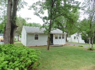 18 Whippoorwill Rd, Southington, CT 06489