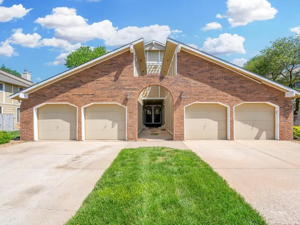 10504 W Texas St #404, Wichita, KS 67209