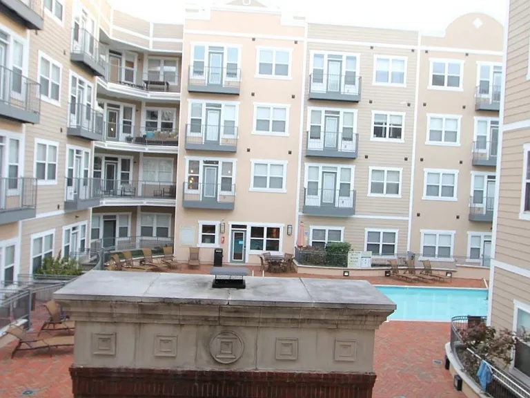 3000 Vanderbilt Pl #218 — Photo 3