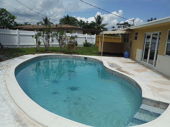 Pool and fenced yard