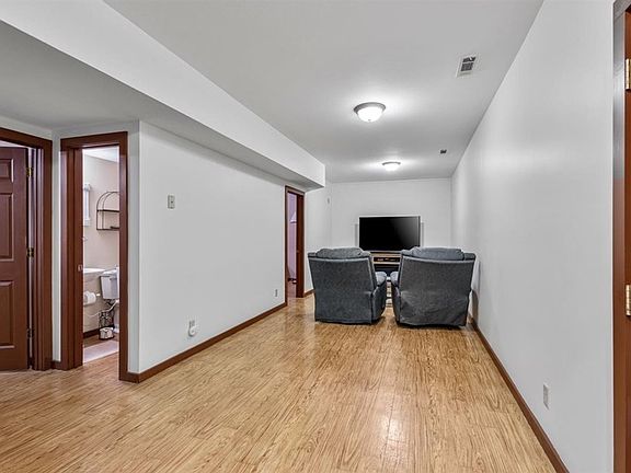45th image of 166 Richard Rd
