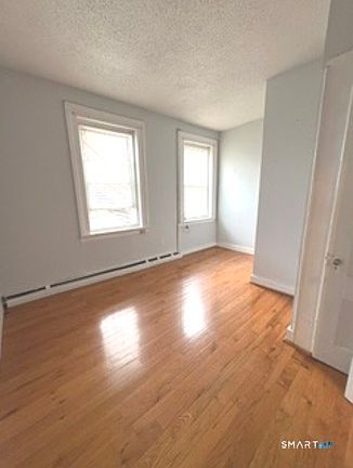 5th image of 860 State St #2B