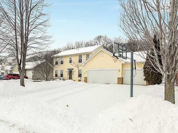 2nd image of 19369 Elkridge Trl