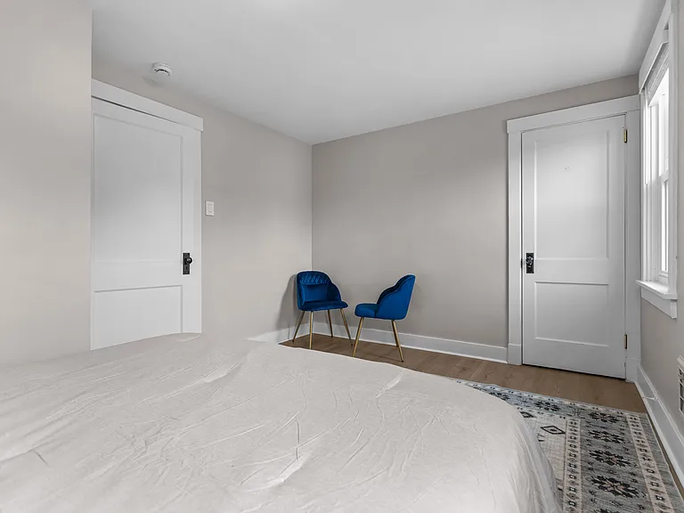 746 Loretta St — Photo 24