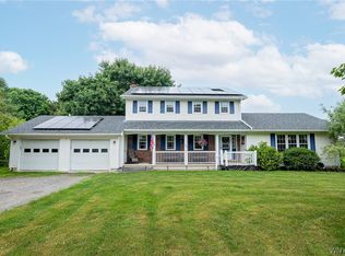 11050 Lake St, Pavilion, NY 14525