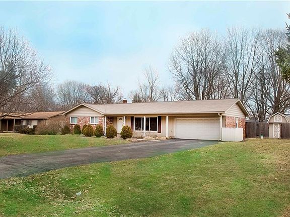3rd image of 9831 Chesterton Dr