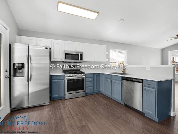 5th image of 8354 Freestar Way
