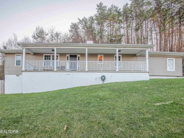 111 Valley View Ln, Heiskell, TN 37754