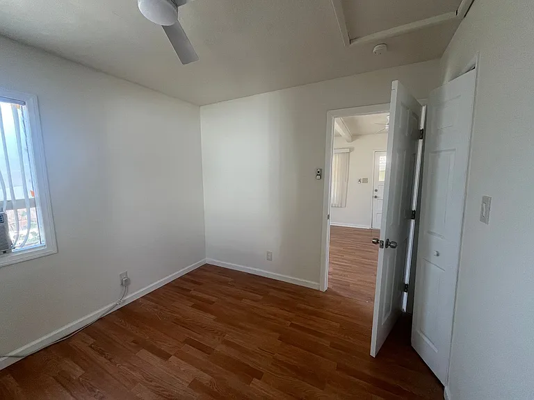8020 Bright Ave — Photo 15