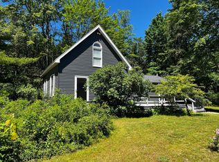 1402 W Sunset Dr, Roscommon, MI 48653