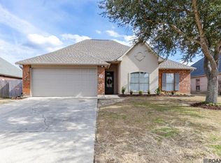 6084 Majestic Ln, Sorrento, LA 70778