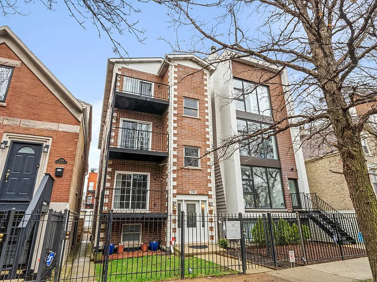 2318 N Hamilton Ave #3 — Photo 1