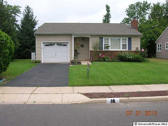 4th image of 16 Pembroke Ln