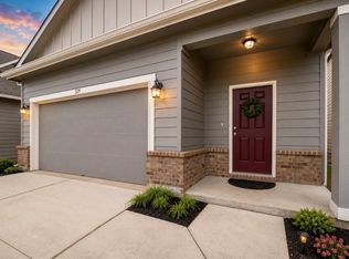 329 Flower Smith Ln #20-B, Jarrell, TX 76537